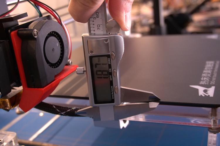 Thickness magnetic print bed